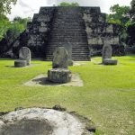 Ormanların Yuttuğu Şehir; Tikal